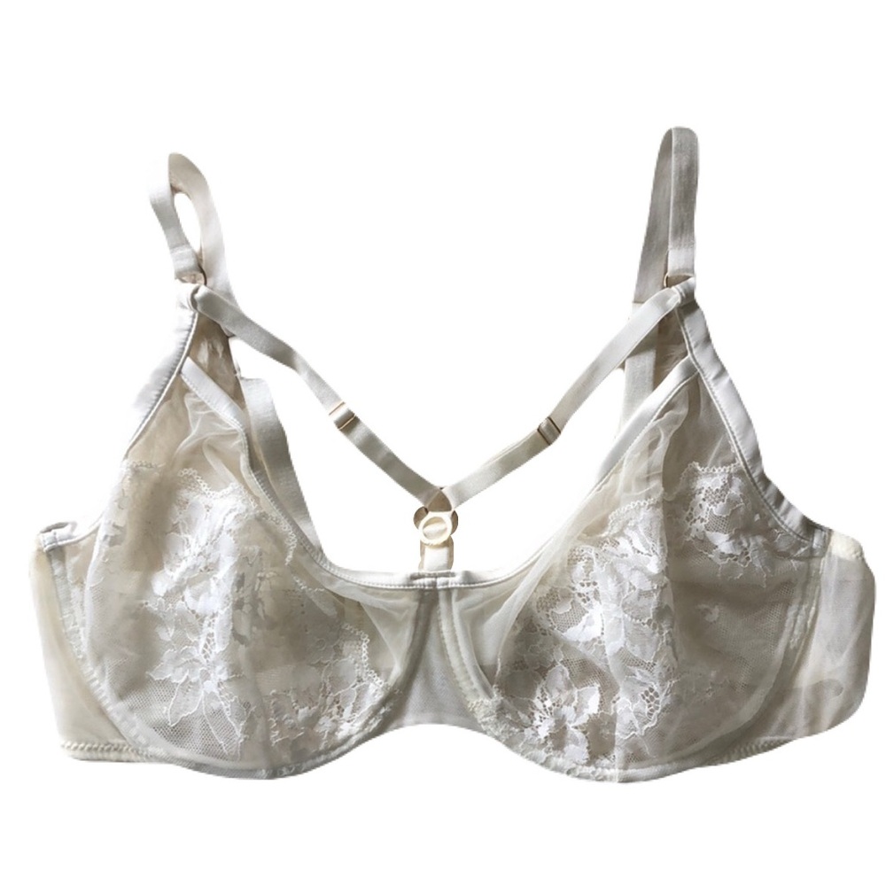 Intimissimi Lace Unlined Underwire Bra in White, size 38B